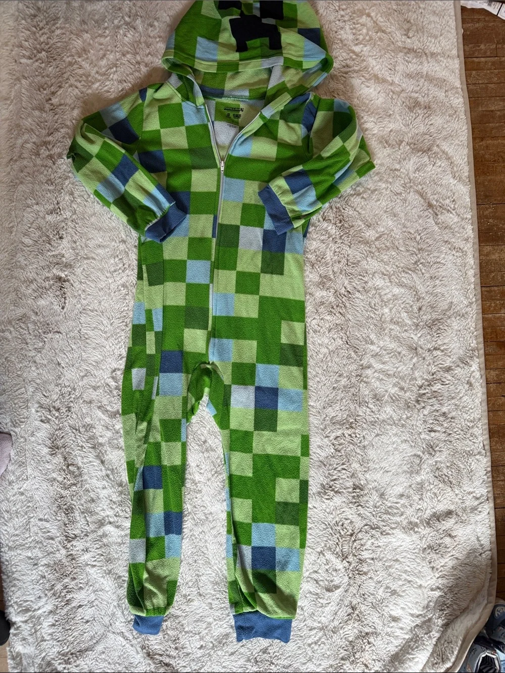Boys size small Minecraft pajamas